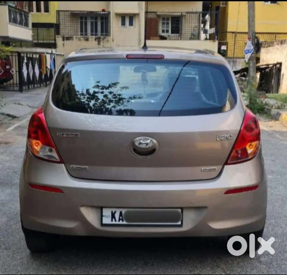 Hyundai I20 2013 Diesel 79000 Km Driven With New Battery.