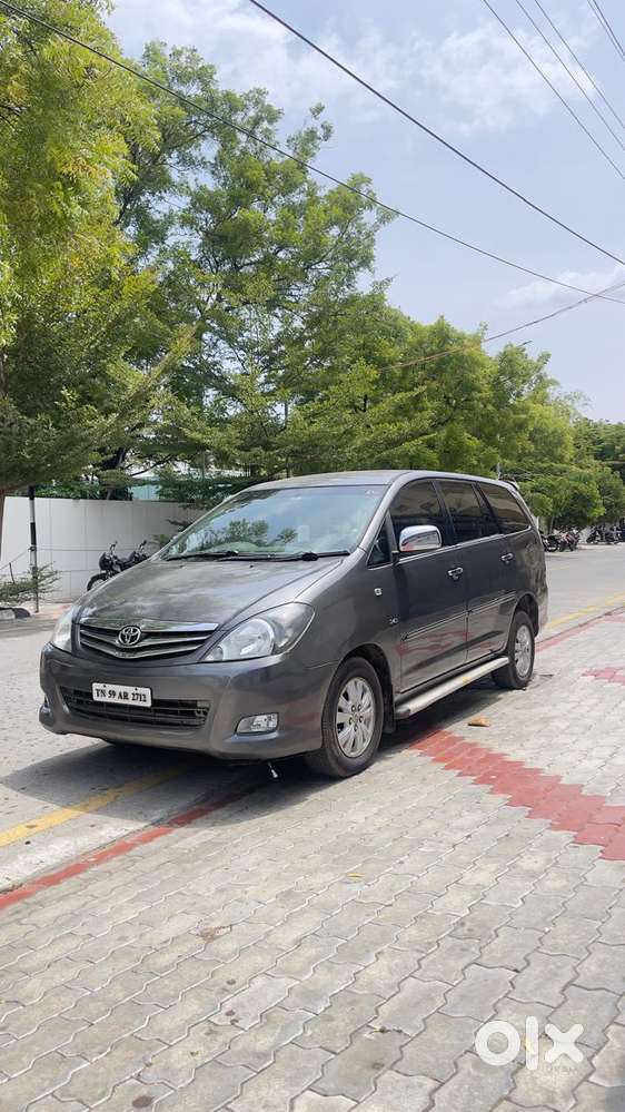 Toyota Innova [ ] 2.5 V Diesel 7 Str, 2011, Diesel
