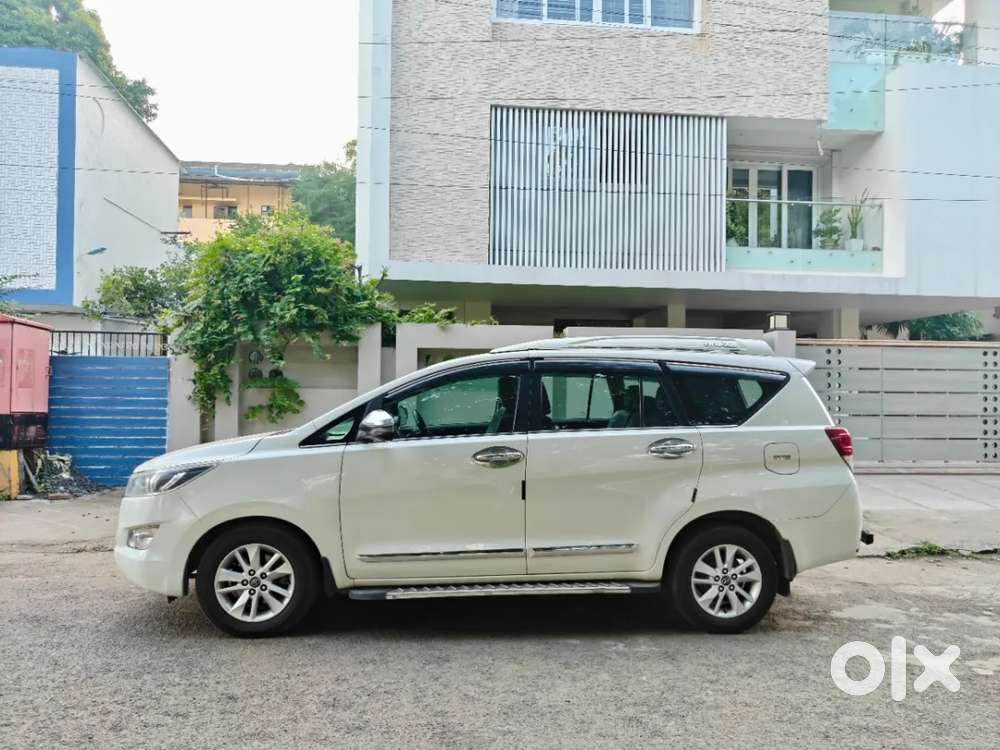 Toyota Innova Crysta 2.4 V 7 Str, 2018, Diesel