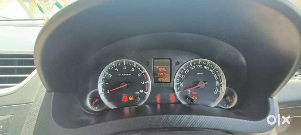 Maruti Suzuki Dzire 2017 Cng & Hybrids 93000 Km Driven