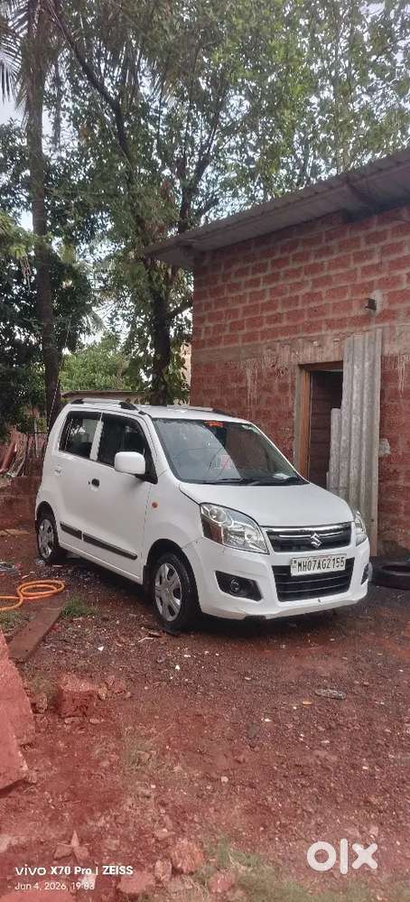 Only Old Car After Then No Family Family 7 Seater Car