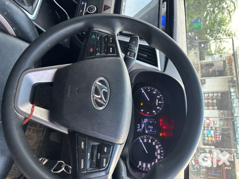 Hyundai Creta White – Excellent Condition  Well Maintained  Genuine