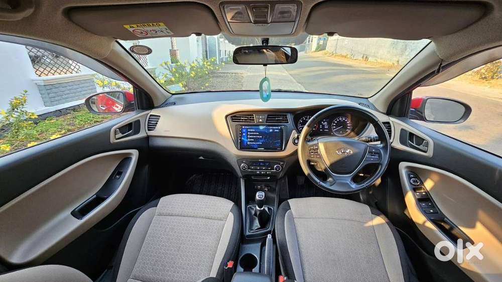 Hyundai I20 Asta Full Option 2016 - Last  Urgent Sale  Kottayam