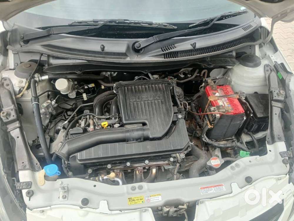 Maruti Suzuki Swift Dzire Vxi(o) Mt, 2015, Petrol