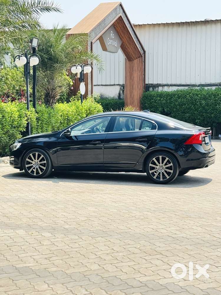 Volvo S60 D5 Inscription, 2016, Diesel