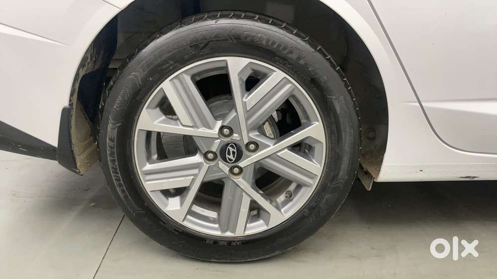 Hyundai Verna 1.5 Sx Petrol Mt, 2024, Petrol