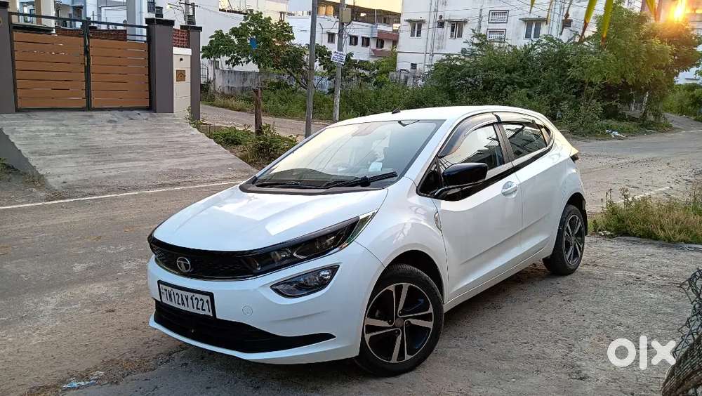 Tata Altroz 2023 Petrol Well Maintained