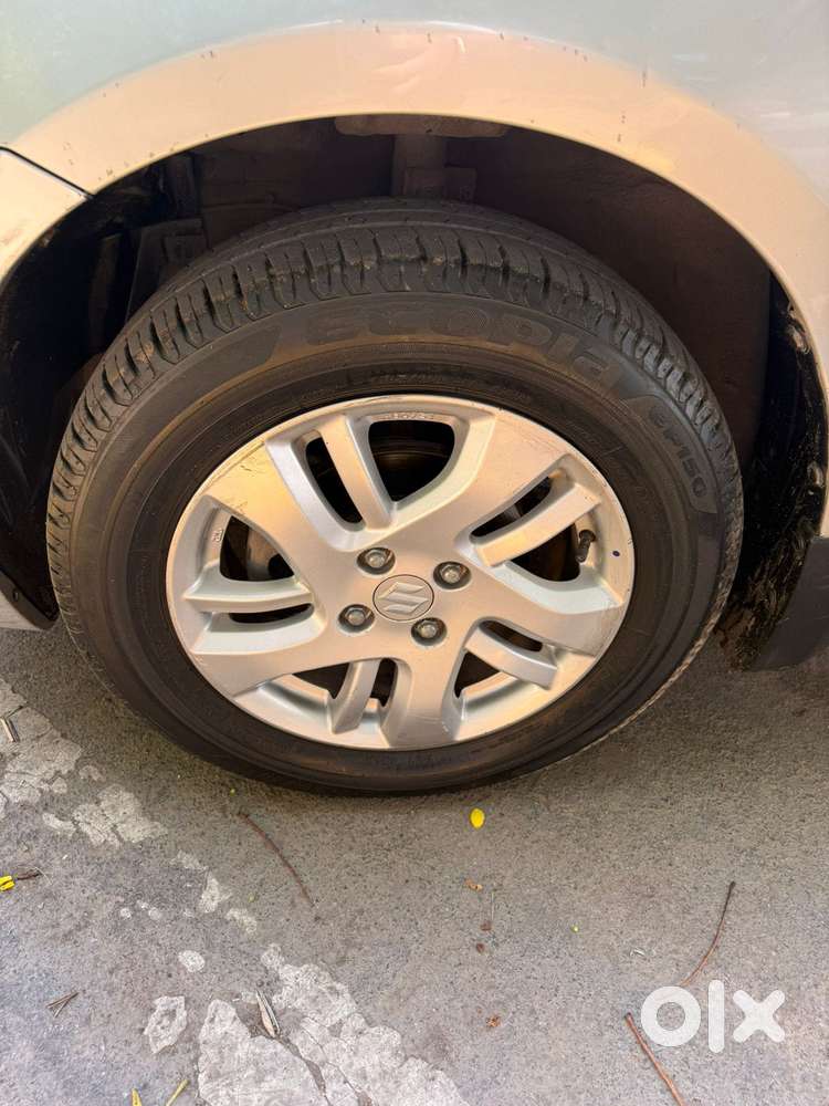 Maruti Suzuki Swift Dzire Zxi + Mt, 2013, Petrol