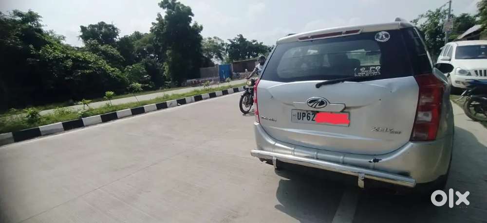 Mahindra Xuv500 2013 Diesel 90000 Km Driven