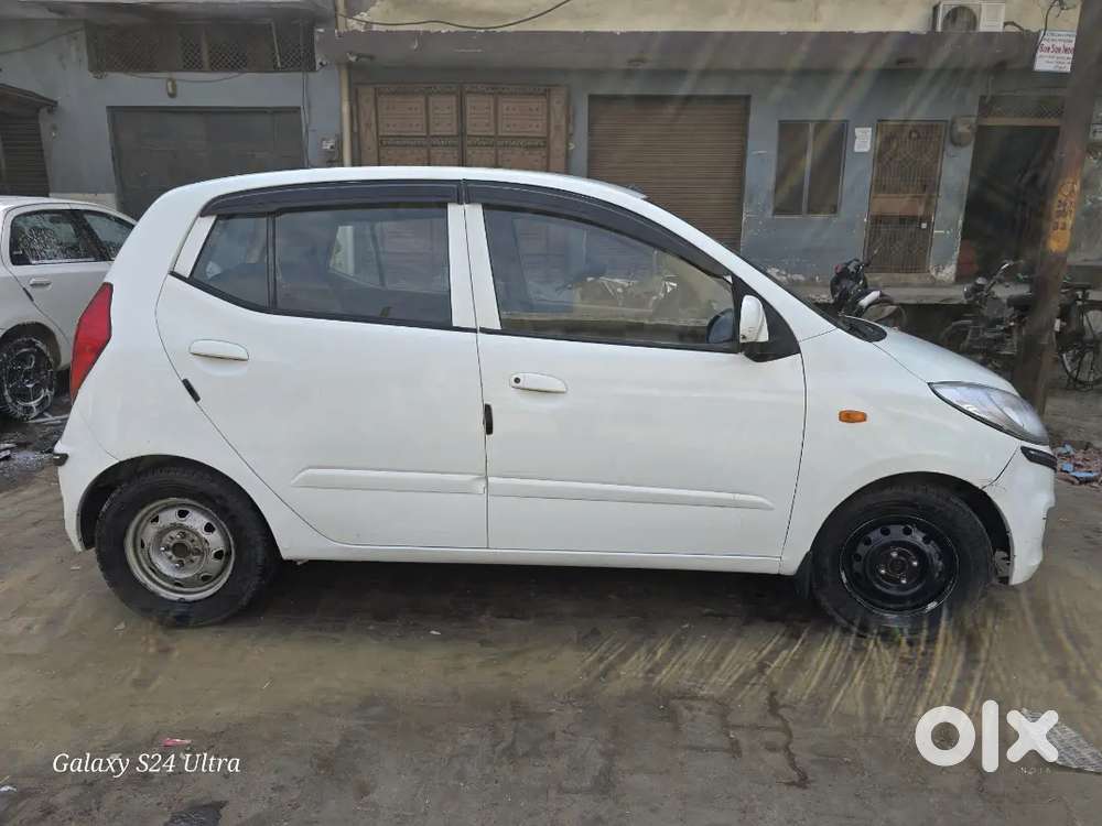 Hyundai I10 2011 Cng & Hybrids Well Maintained