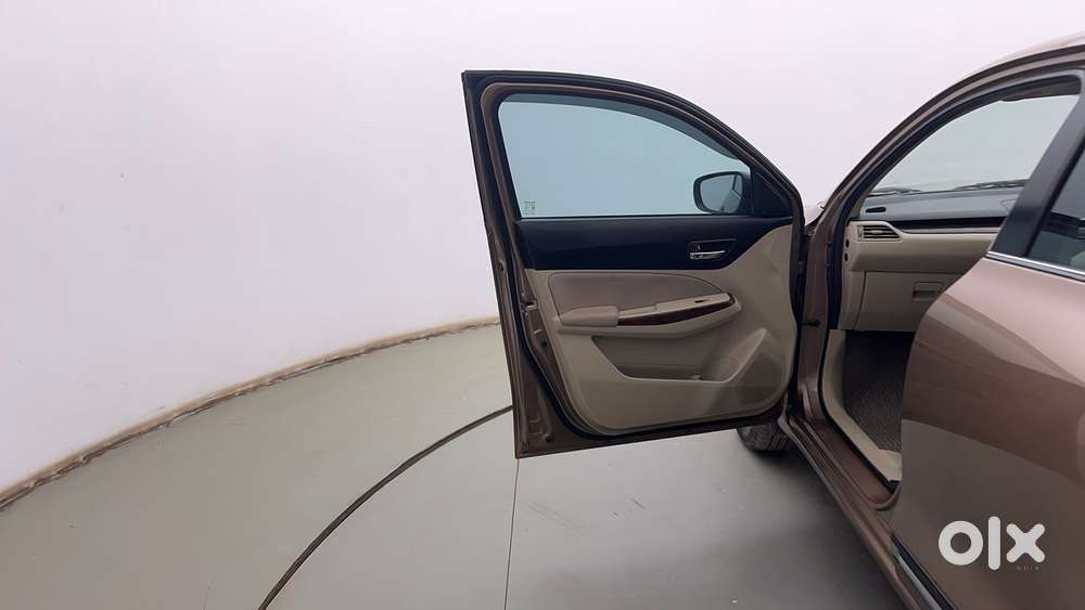 Maruti Suzuki Dzire 1.2 Zxi, 2018, Petrol