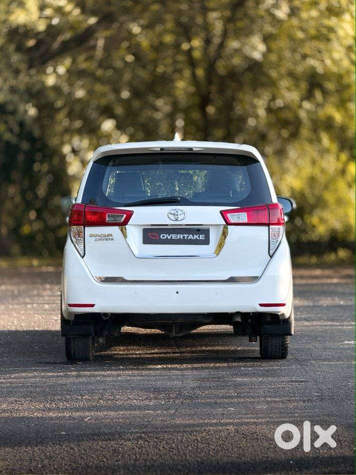 Toyota Innova Crysta 2.4 G Mt, 2018, Diesel