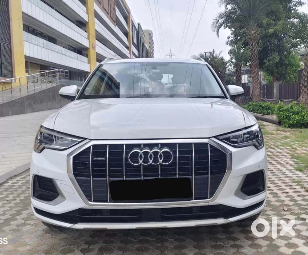 Audi Q3 40 Tfsi Premium Plus, 2025, Petrol