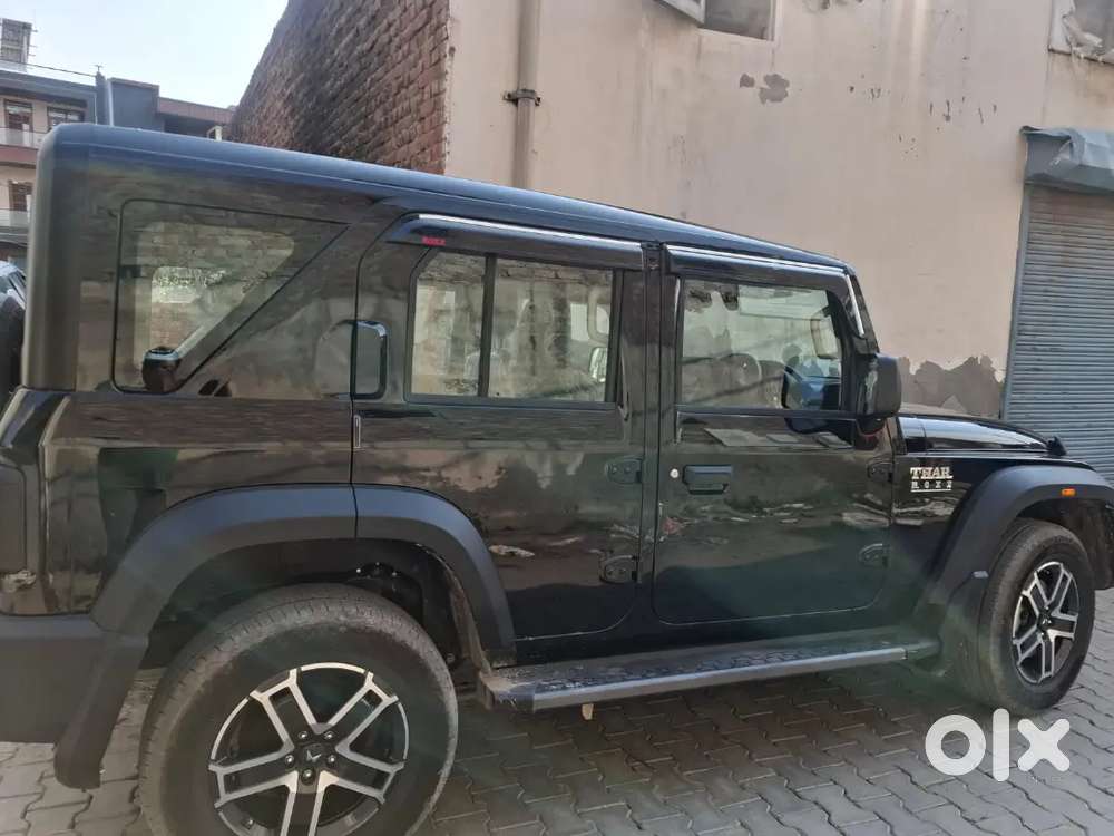 Mahindra Thar Roxx 2025