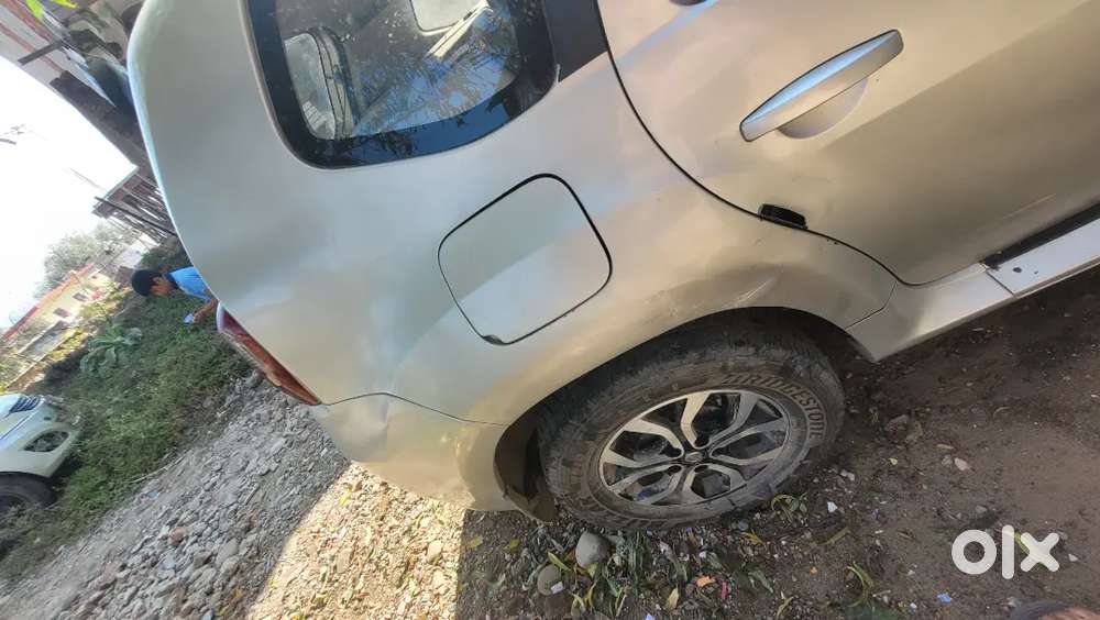 Nissan Terrano 2014 Model