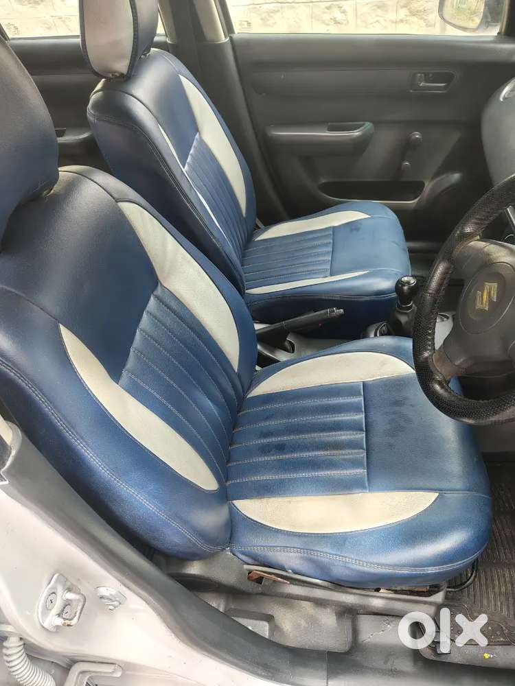 Model 2015
Single Owner 
Km 140000
Ac Working 
4 Tyre New
Lyfe Tax Cur