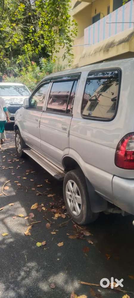 Chevrolet Tavera Lt Diesel 2013