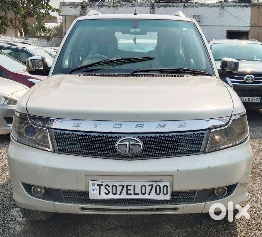Tata Safari Storme Vx, 2015, Diesel