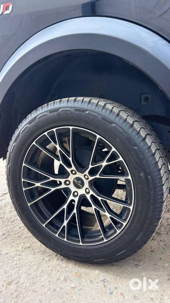 Mahindra Thar, 2025, Petrol