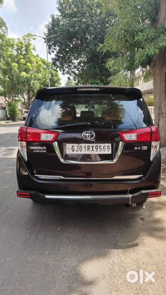 Toyota Innova Crysta 2.4 Gx Mt 8s, 2017, Diesel