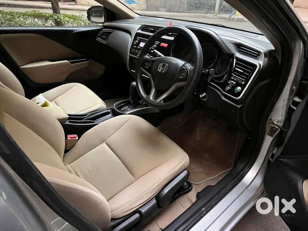 Honda City Sv Cvt 2015 In Immaculate Condition With Service Records