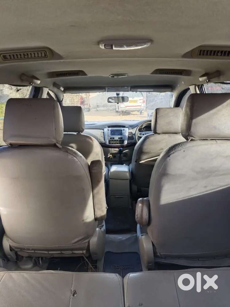 Toyota Innova 2013 Diesel Well Maintained