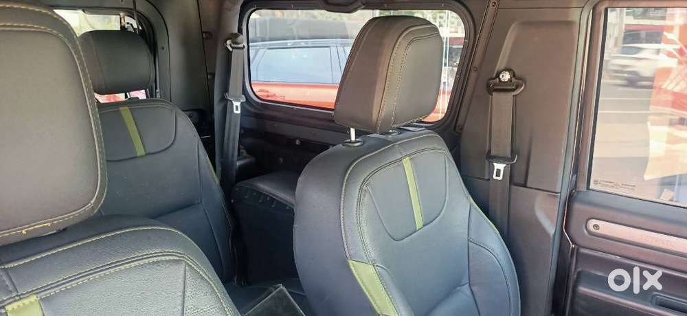 Mahindra Thar, 2022, Petrol