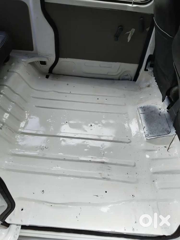Maruti Suzuki Eeco 2013 Petrol 84000 Km Driven