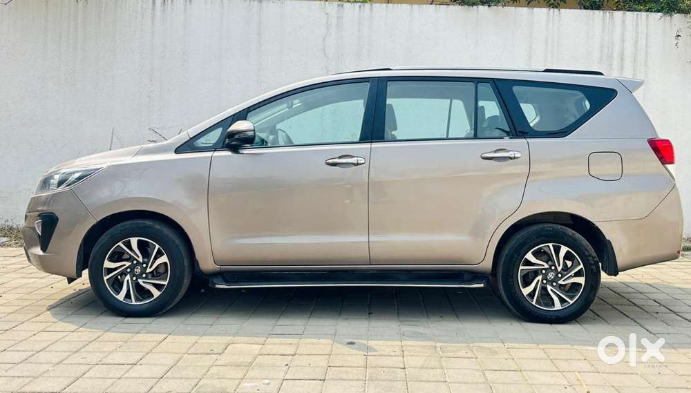 Toyota Innova Crysta 2.4 Gx 8 Str, 2021, Diesel