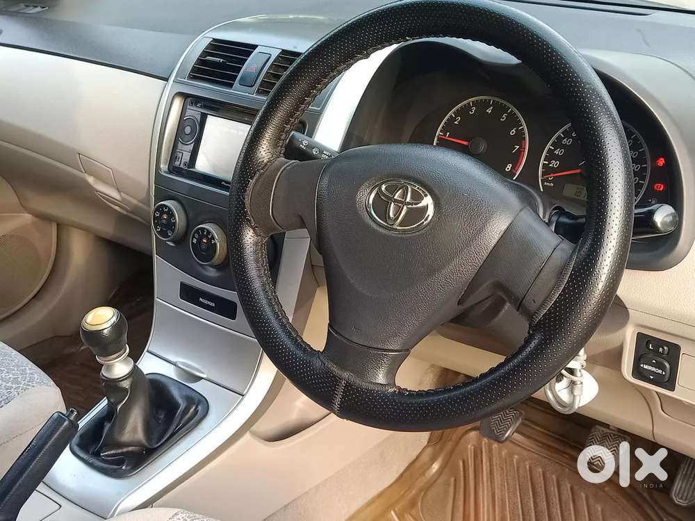 Toyota Corolla Altis [ ] 1.8 J, 2012, Petrol
