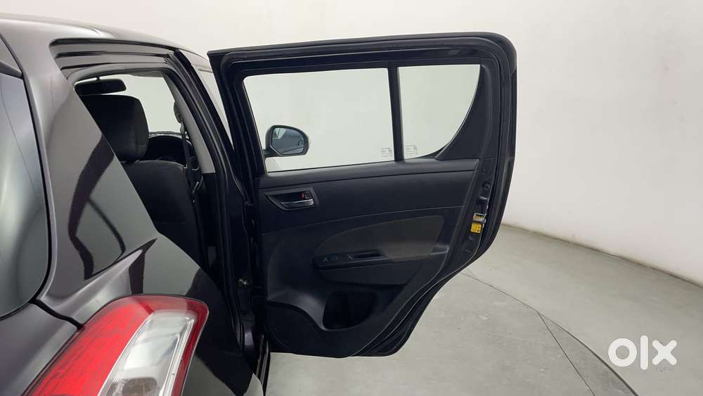 Maruti Suzuki Swift 1.3 Zxi, 2015, Petrol