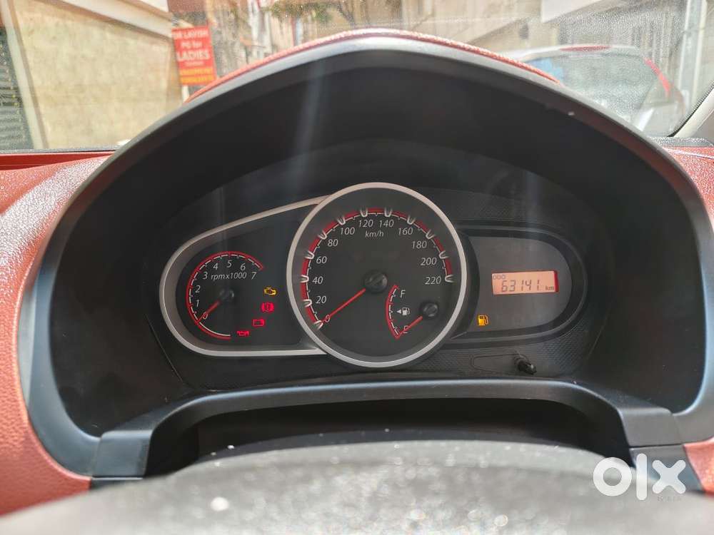 Ford Figo 1.2p Titanium Mt, 2010, Petrol