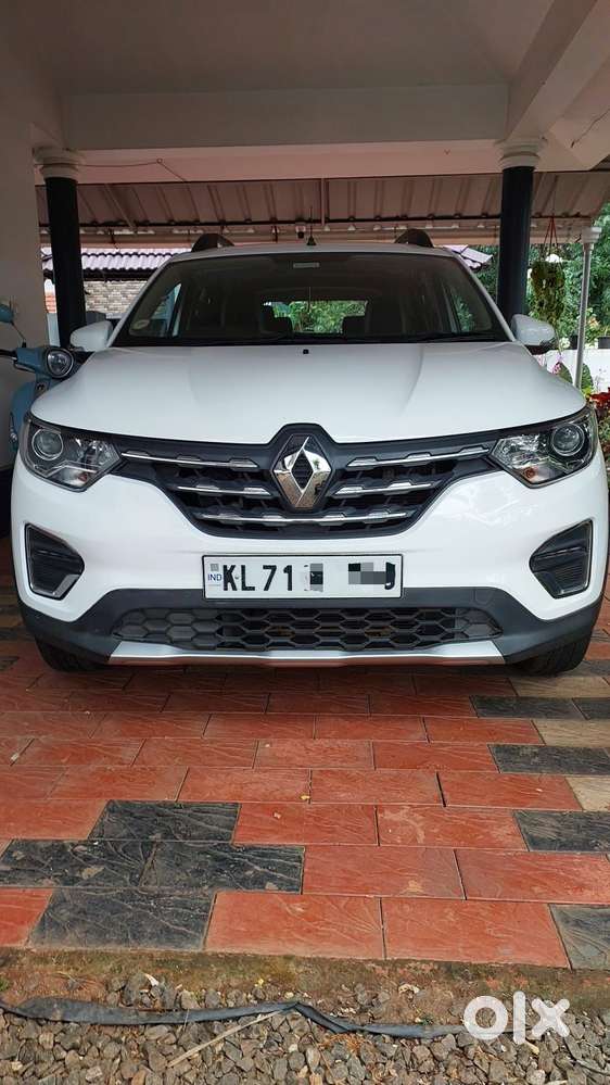 Renault Triber Rxz, 2020, Petrol