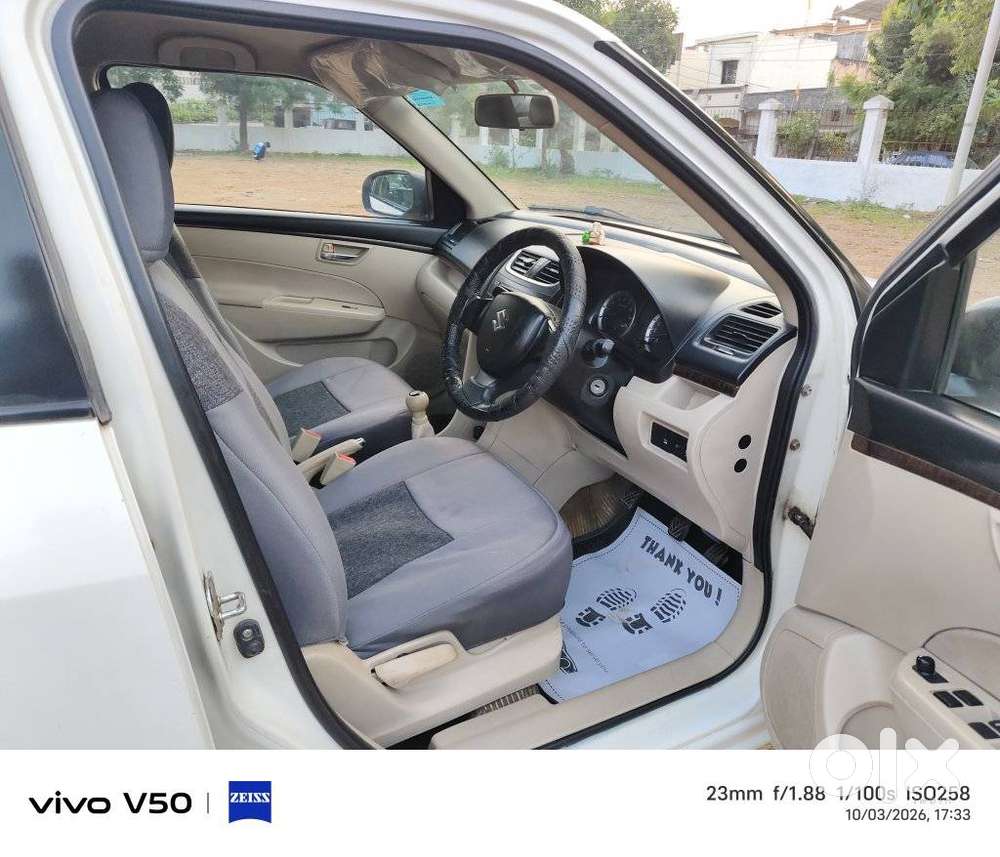 Maruti Suzuki Swift Dzire 1.2 Vxi Bsiv, 2013, Petrol