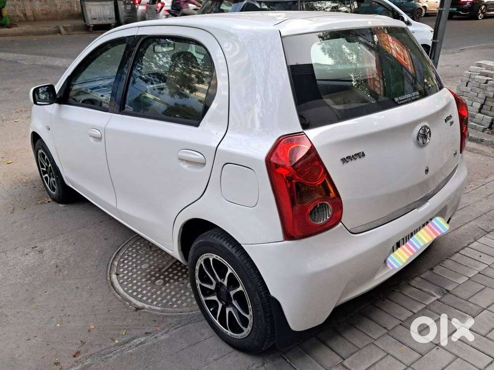 Toyota Etios Liva G Exclusive, 2011, Petrol
