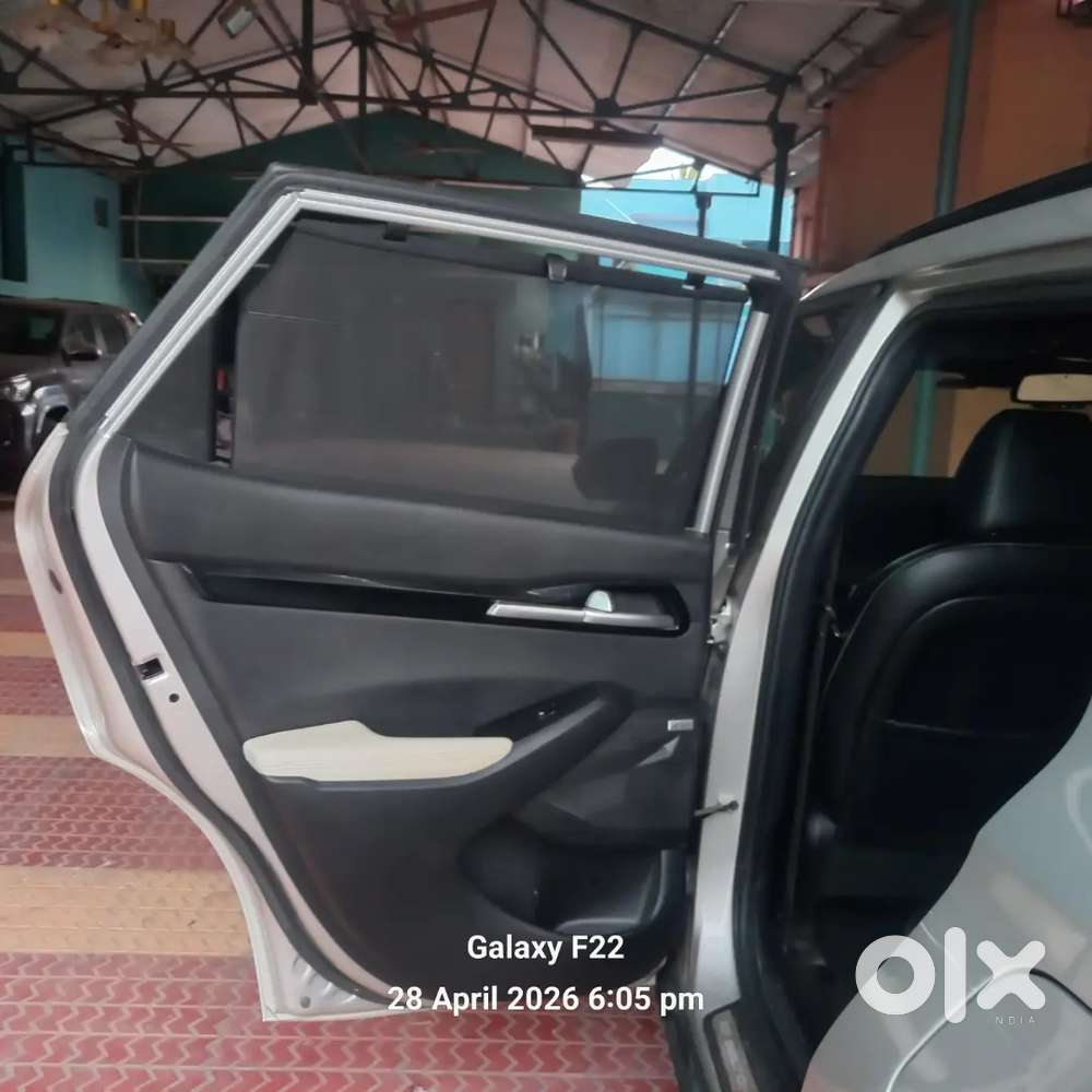2023 Model. Kya Seltos D1.5 6at Gtx Plus. Sparking Silver.26000kms.