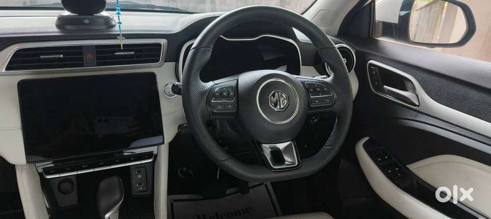 Mg Astor 1.5 Sharp(o) Cvt, 2025, Petrol