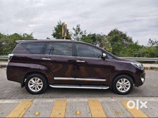Toyota Innova Crysta 2018 Diesel 90000 Km Driven