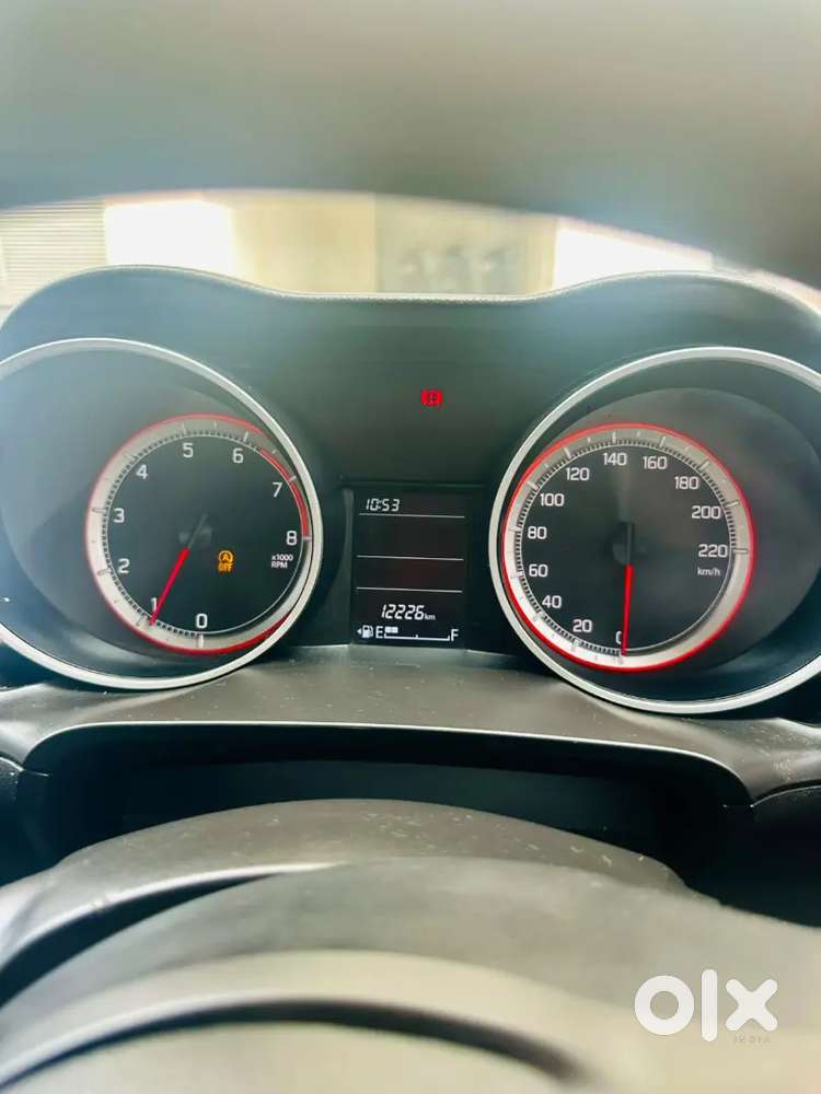 Maruti Suzuki Swift 2023 Petrol Manual 1st Owner
