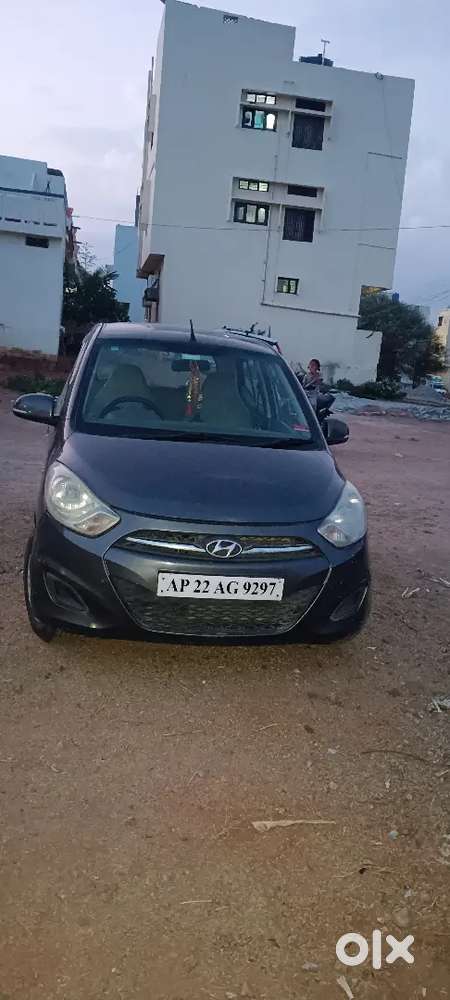 Hyundai I10 2012 Petrol 69300 Km Driven