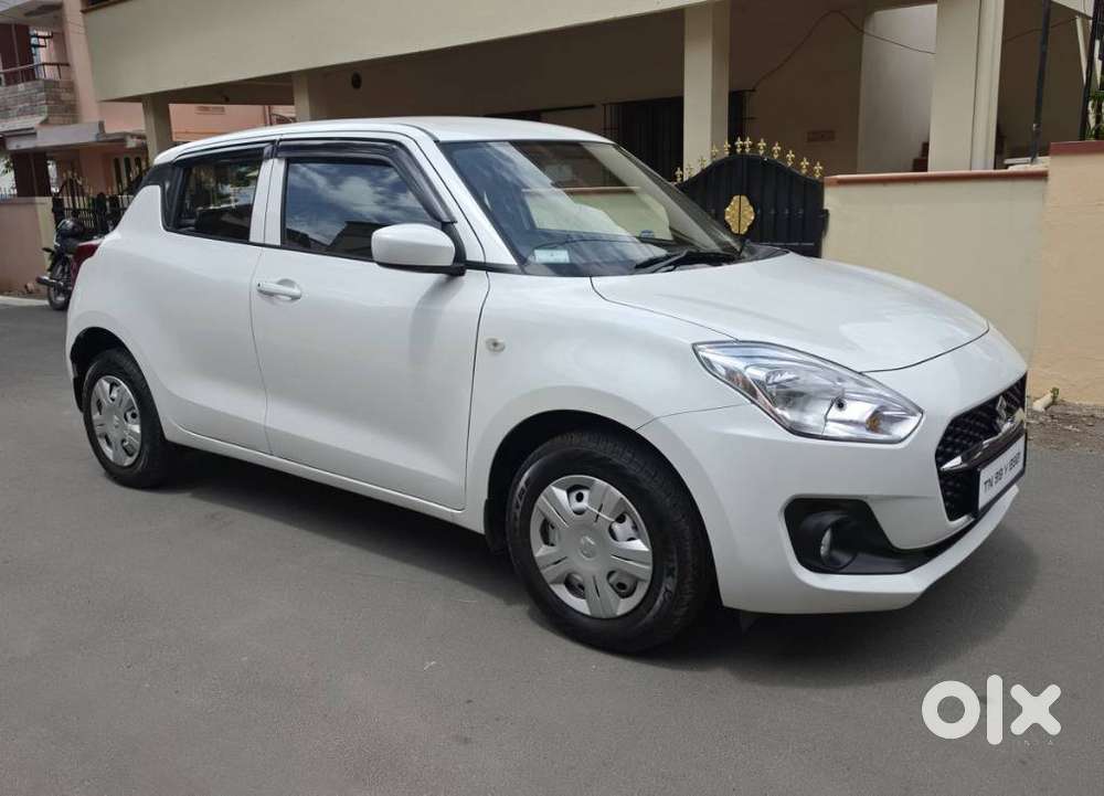Maruti Suzuki Swift Lxi Option, 2022, Petrol