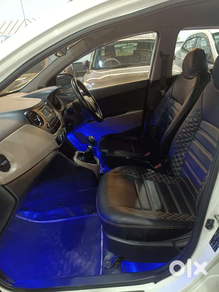 Hyundai Grand I10 Sportz, 2014, Petrol