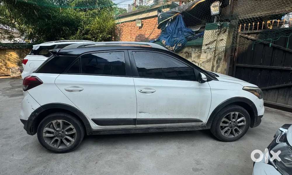 Hyundai I20 Active 2015 Petrol Well Maintained