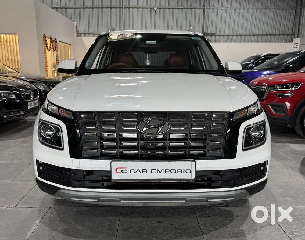 Hyundai Venue 1.2 S (o), 2023, Petrol