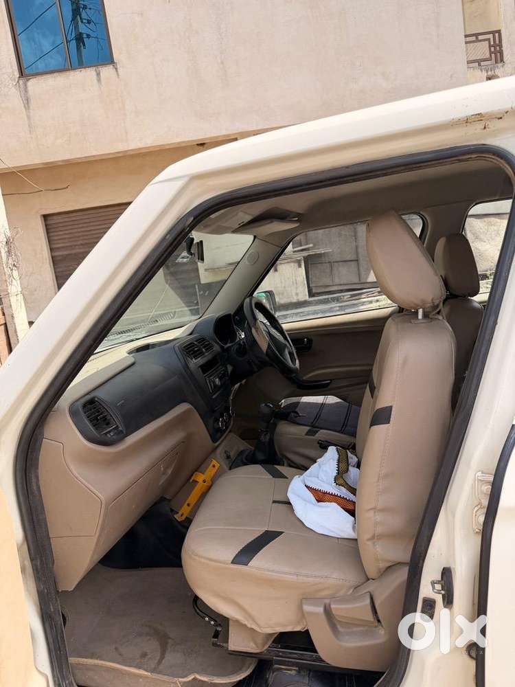 Mahindra Tuv 300 Diesel Manual 2017 T4+