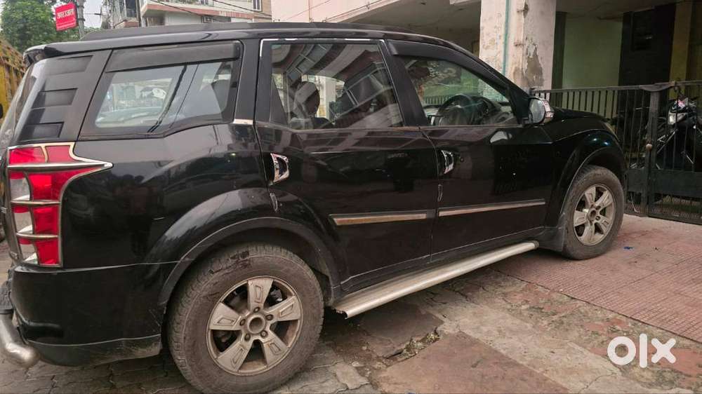 Mahindra Xuv 500 Year 2014 Black Colour
