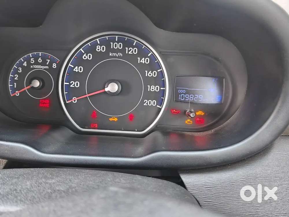 Hyundai I10 Sportz Petrol 2013