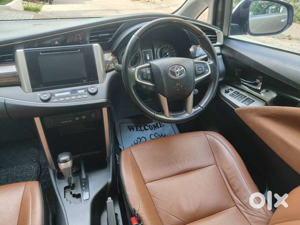 Toyota Innova Crysta 2.8z Automatic, 2018, Diesel