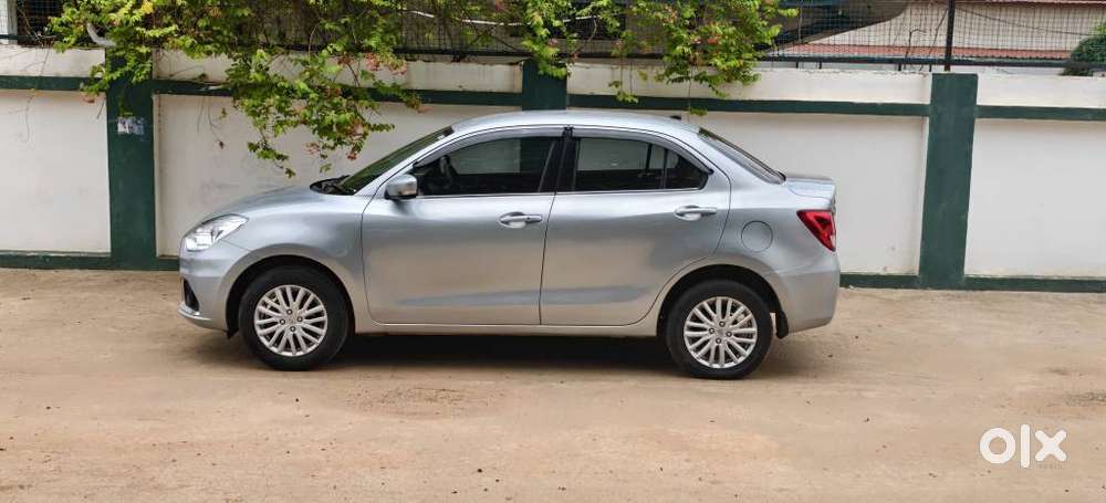 Maruti Suzuki Swift Dzire 1.3 Zxi, 2023, Petrol