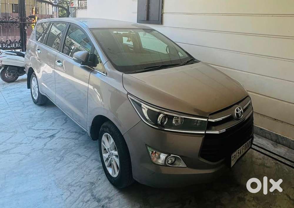 Toyota Innova Crysta 2021 32000 Km Driven
